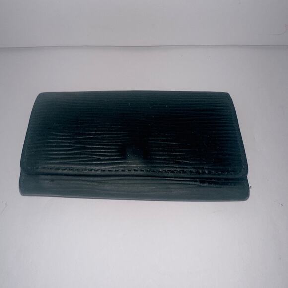 LOUIS VUITTON Key Case M63822 Epi Leather Black 4 Key Holder Multicle Noir matte - Picture 1 of 8